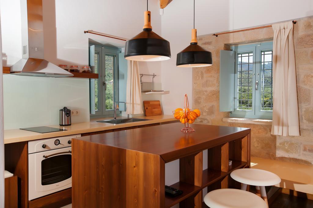 Lithos Guesthouse Kardamili 外观 照片