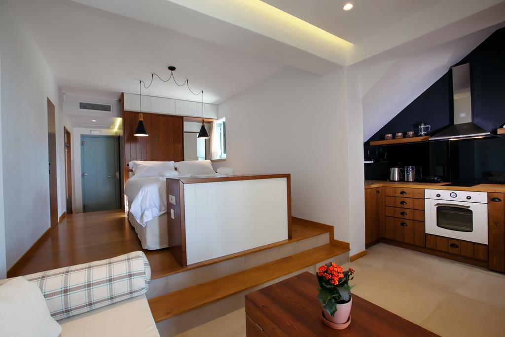 Lithos Guesthouse Kardamili 外观 照片
